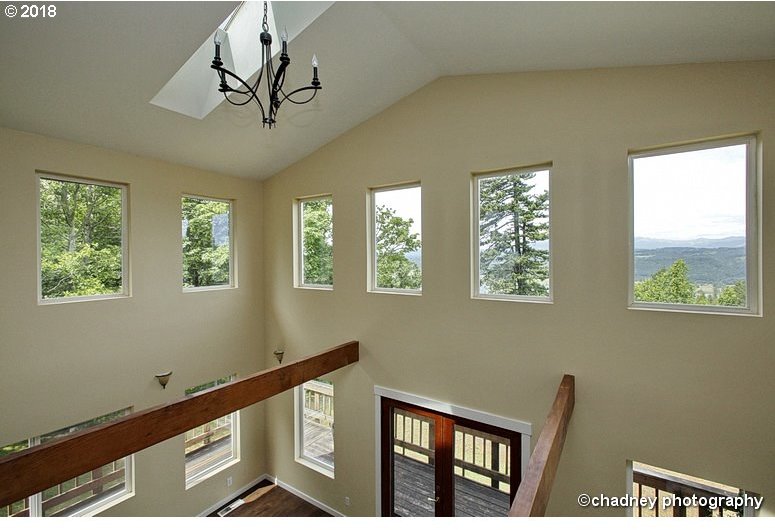 37432 Northeast Clara Smith Road Corbett, OR 97019 - Photo 12 of 32 Gallery Image 12