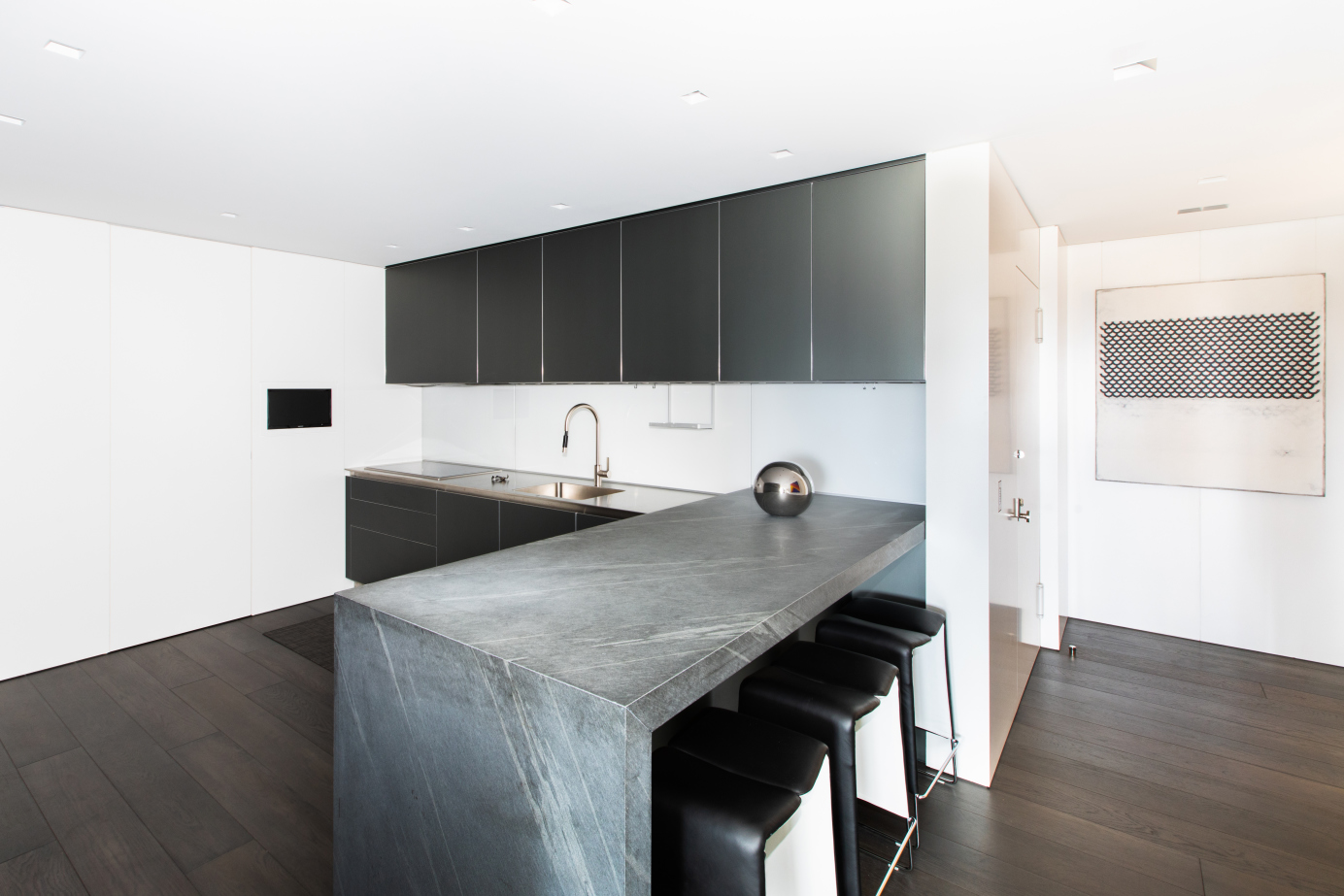 900 Park Avenue, Unit 25AB Manhattan, NY 10075 - Photo 8 of 30