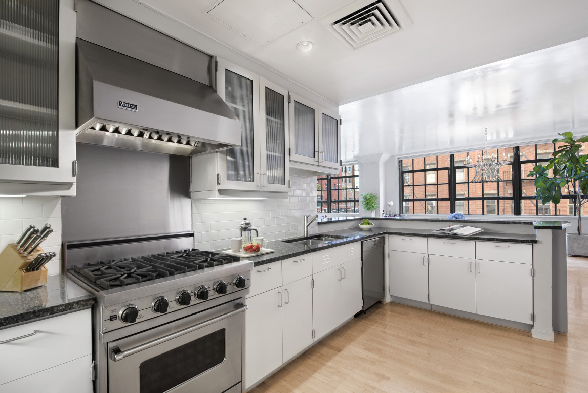 25 North Moore Street, Unit 2B Manhattan, NY 10013 - Photo 6 of 22