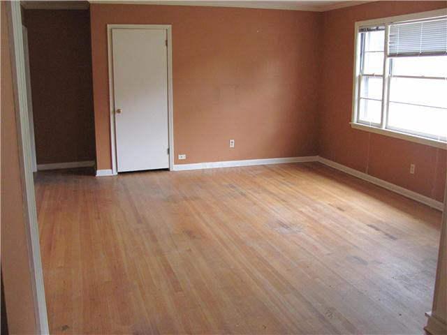 5061 Quince Road Memphis, TN 38117 - Photo 4 of 8 Gallery Image 4
