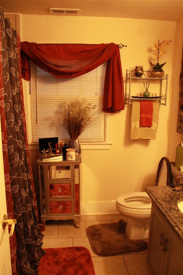 987 Colgate Road Memphis, TN 38106 - Photo 8 of 18
