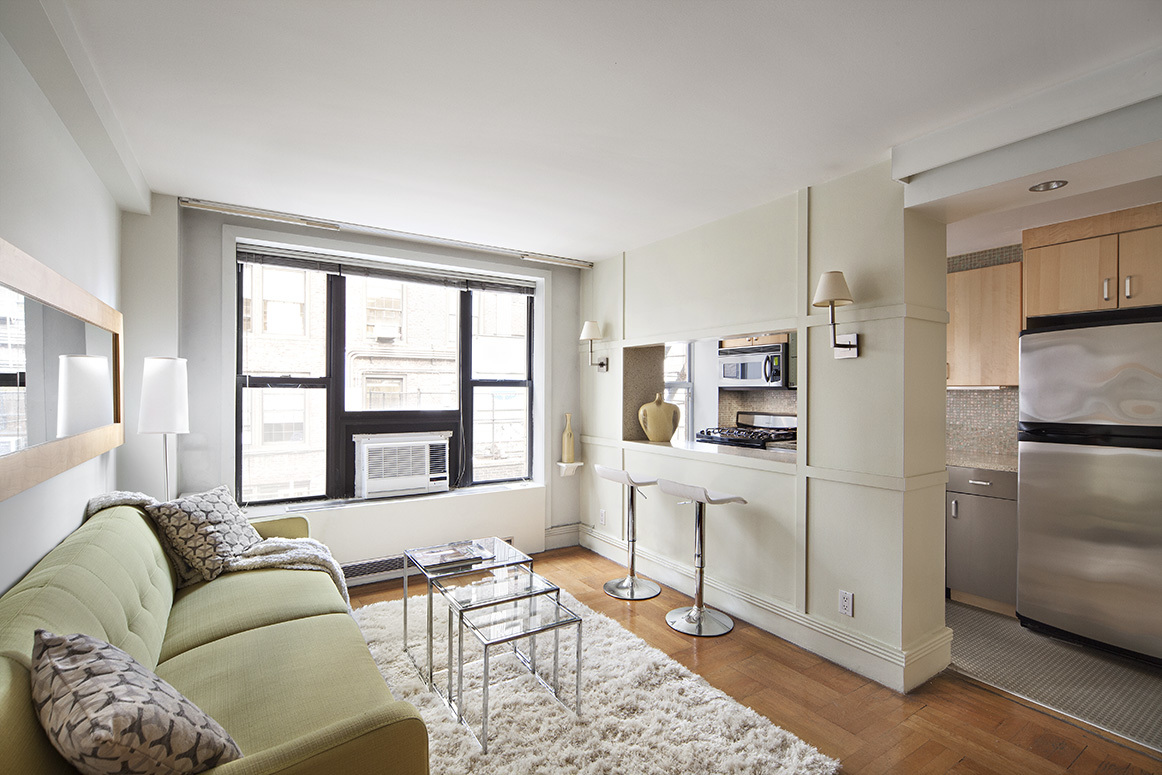 111 East 88th Street, Unit 8D Manhattan, NY 10128 - Photo 2 of 9