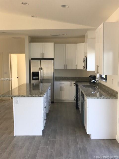 20461 Southwest 320th Street Homestead, FL 33030 - Photo 12 of 20