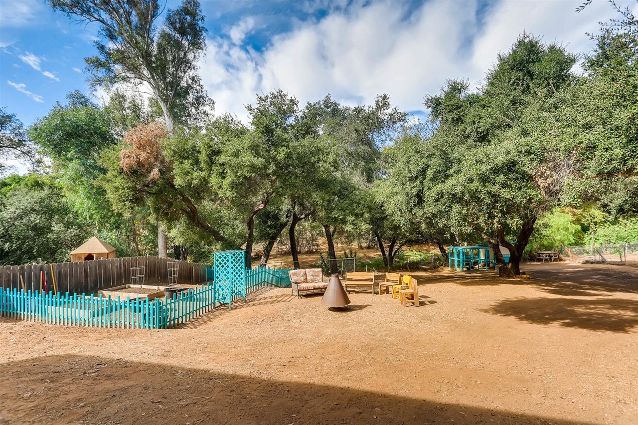 423 Silverbrook Drive El Cajon, CA 92019 - Photo 22 of 25