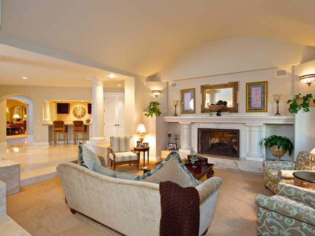 17072 Circa Oriente Rancho Santa Fe, CA 92067 - Photo 6 of 25