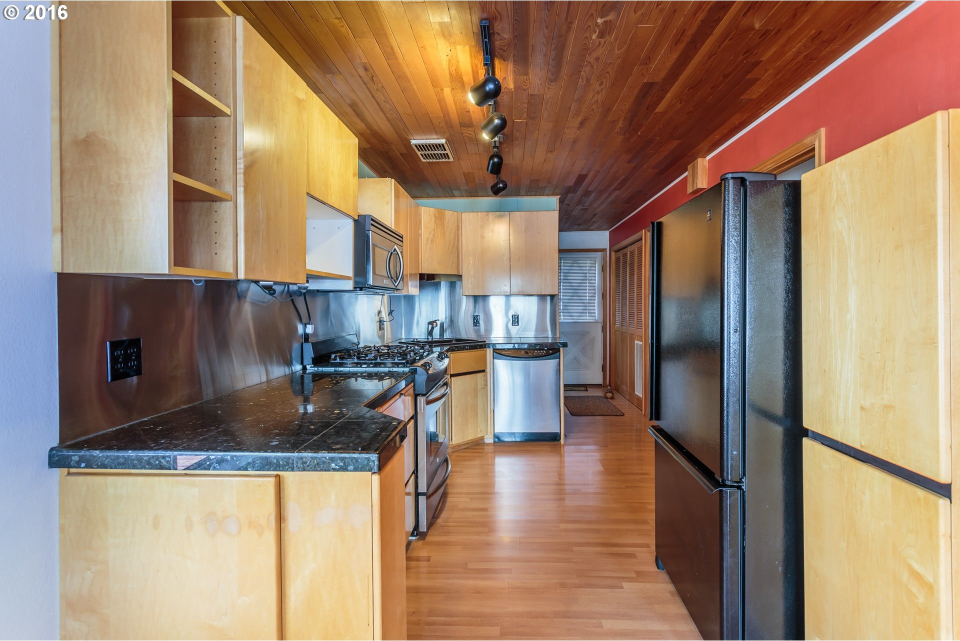 23906 Northwest St Helens Road, Unit L02 Portland, OR 97231 - Photo 8 of 12 Gallery Image 8