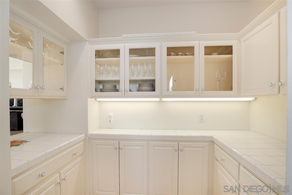 2890 Lone Jack Road Encinitas, CA 92024 - Photo 5 of 25