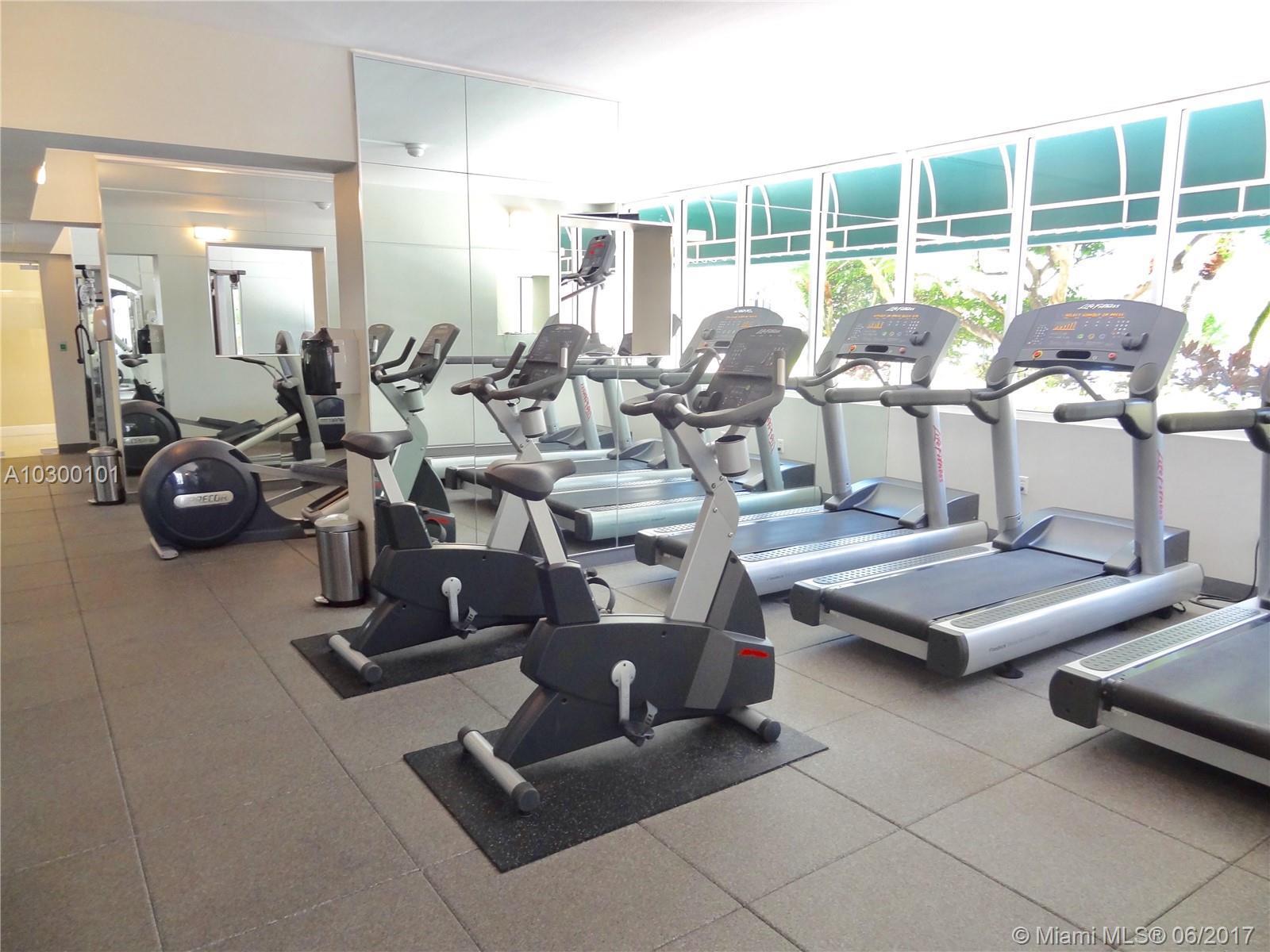 888 Brickell Key Drive, Unit 500 Miami, FL 33131 - Photo 23 of 28