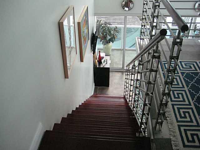 41 Southeast 5th Street, Unit 2201 Miami, FL 33131 - Photo 18 of 25