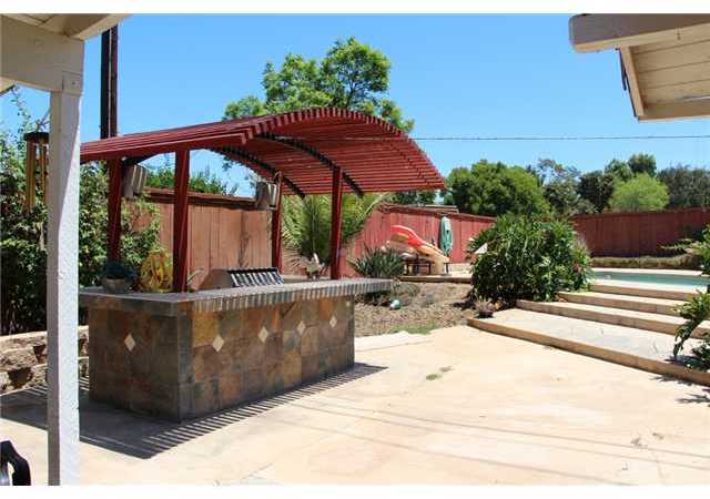 1161 Rancho Ryan Road Fallbrook, CA 92028 - Photo 12 of 16 Built in BBQ area with gas hookup