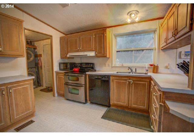 10755 Sunnyside Road Southeast Jefferson, OR 97352 - Photo 11 of 16 Gallery Image 11