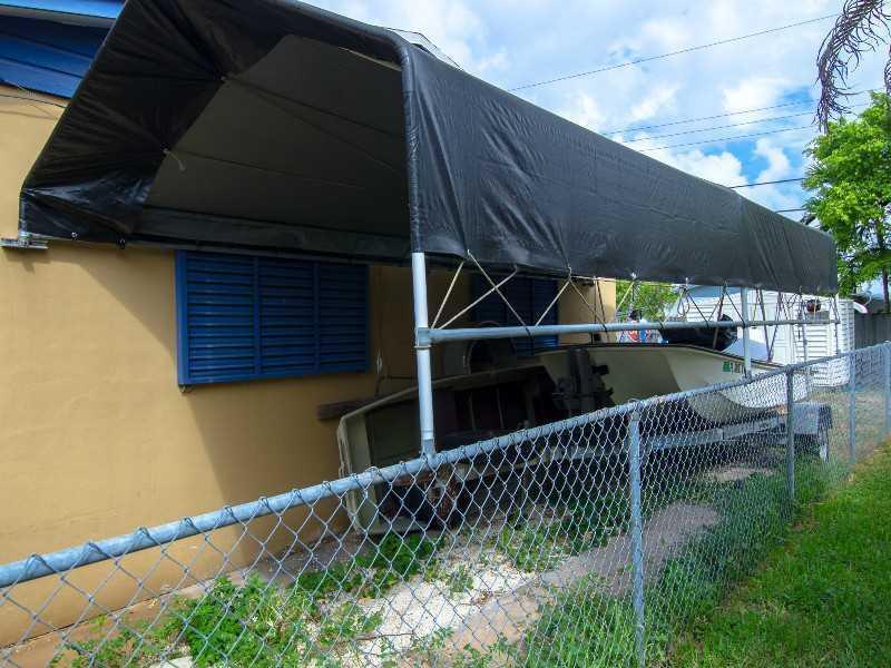 19284 Southwest 92nd Road Cutler Bay, FL 33157 - Photo 25 of 27