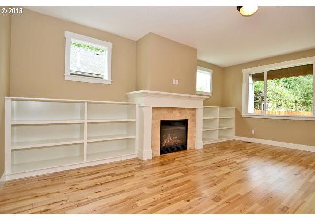 5210 Southwest 50th Portland, OR 97221 - Photo 4 of 16