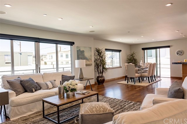 3215 Vista Drive Manhattan Beach, CA 90266 - Photo 7 of 36