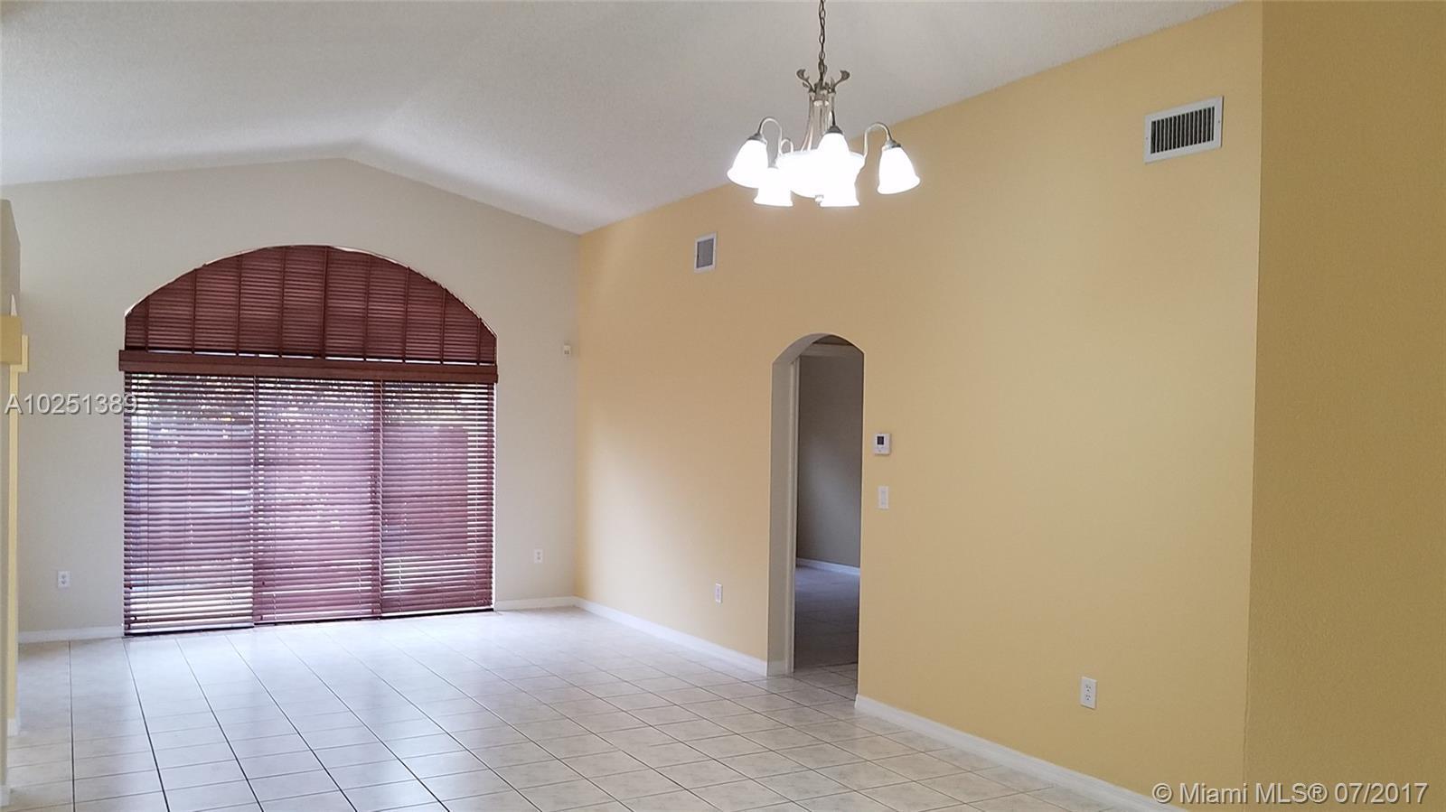 15856 Southwest 85th Street Miami, FL 33193 - Photo 2 of 10
