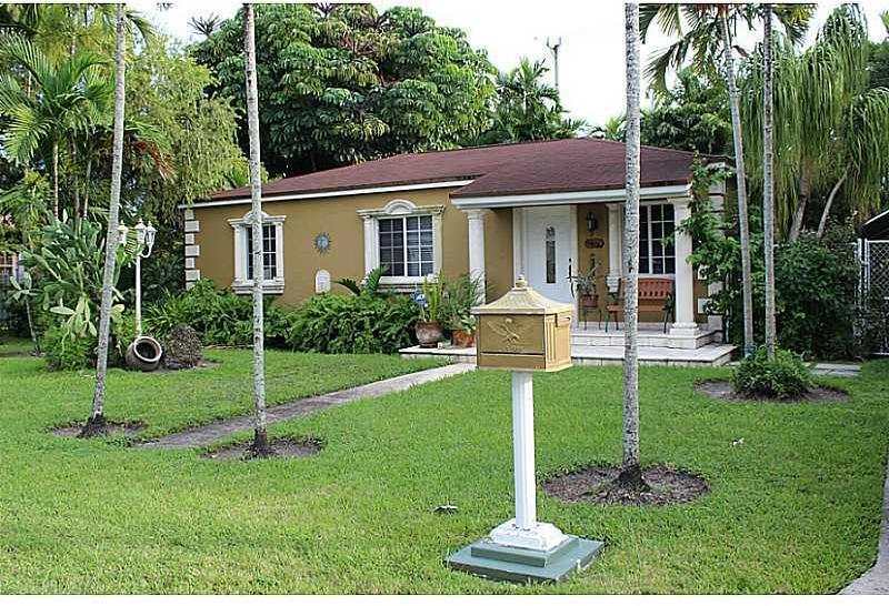 7510 Southwest 19th Terrace Miami, FL 33155 - Photo 1 of 6