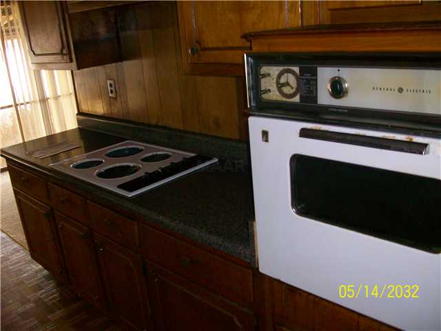 1945 West Holmes Road Memphis, TN 38109 - Photo 6 of 12 Gallery Image 6