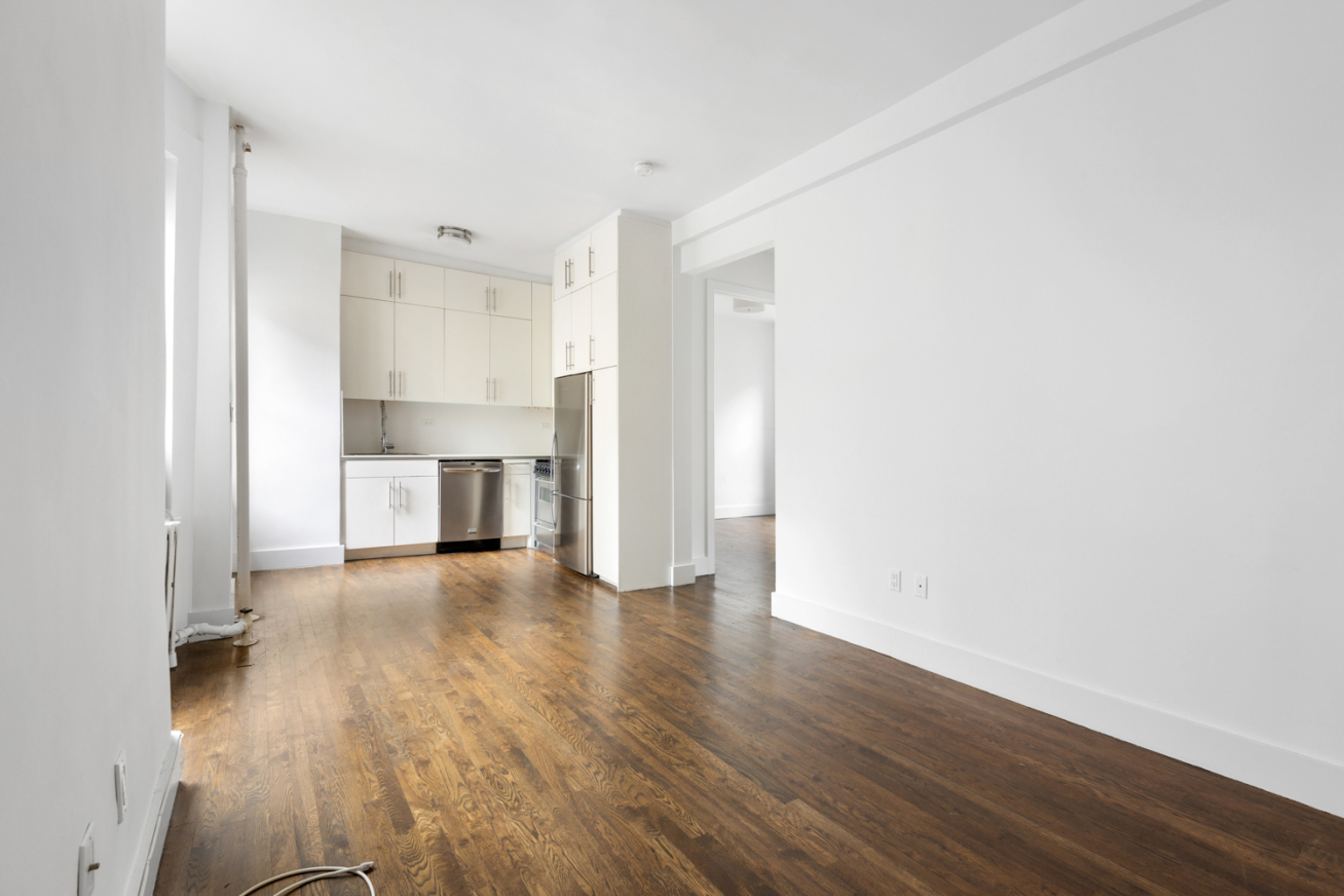 344 West 14th Street, Unit E3 Manhattan, NY 10014 - Photo 1 of 7