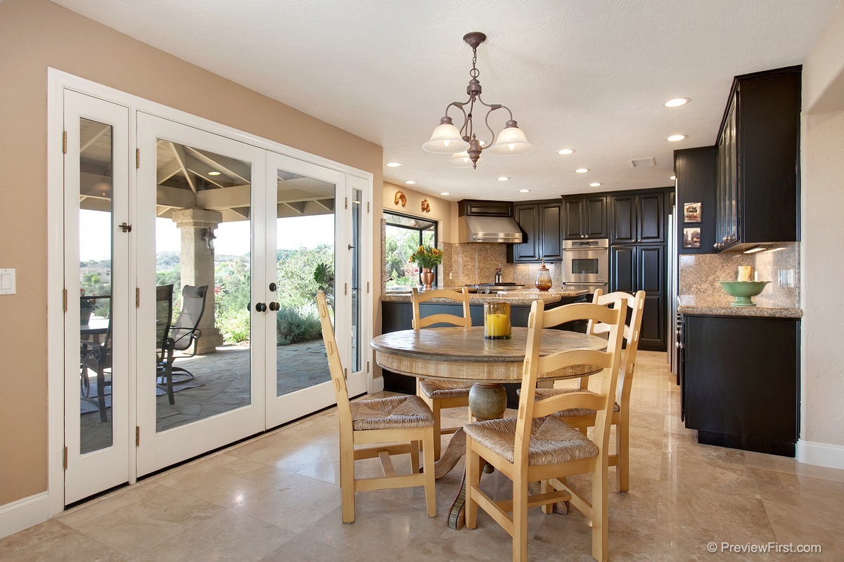 32 Rollingview Lane Fallbrook, CA 92028 - Photo 8 of 25