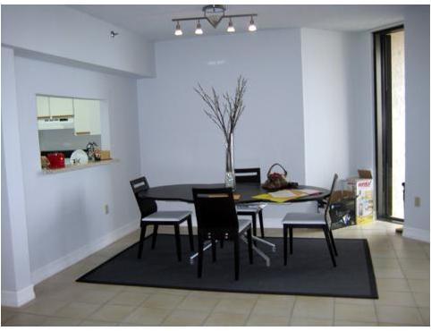 540 Brickell Key Drive, Unit 1804 Miami, FL 33131 - Photo 7 of 18