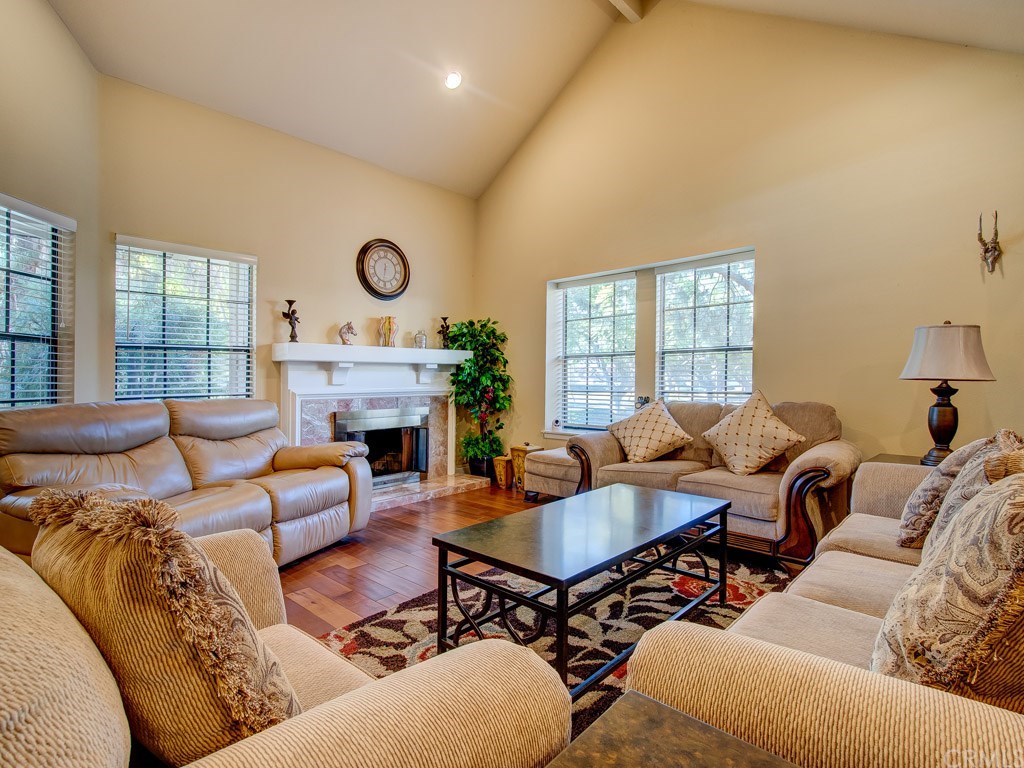 9 Firestone Irvine, CA 92614 - Photo 4 of 32