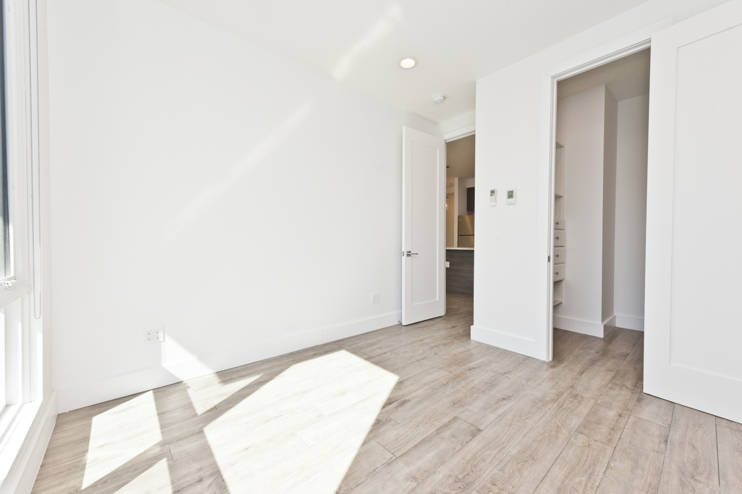 25-35 18th Street, Unit 2C Queens, NY 11102 - Photo 6 of 8