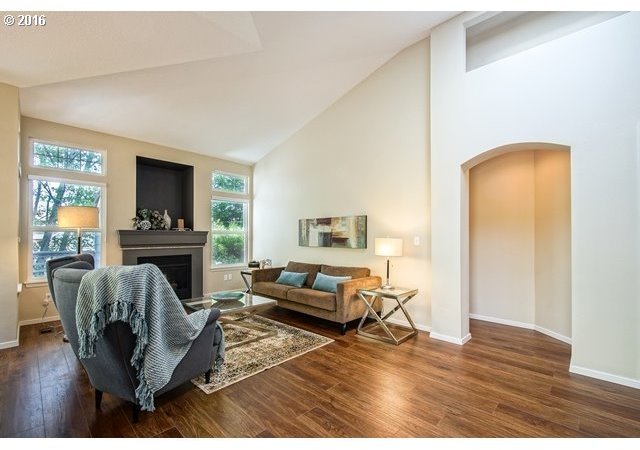9725 Northwest Silver Ridge Loop Portland, OR 97229 - Photo 10 of 31 Gallery Image 10