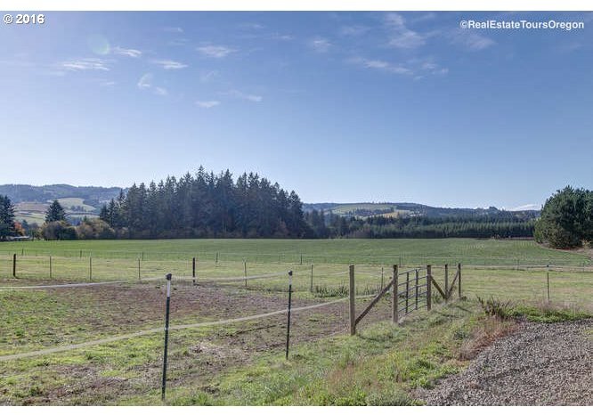 31726 Southwest Riedweg Road Cornelius, OR 97113 - Photo 25 of 32