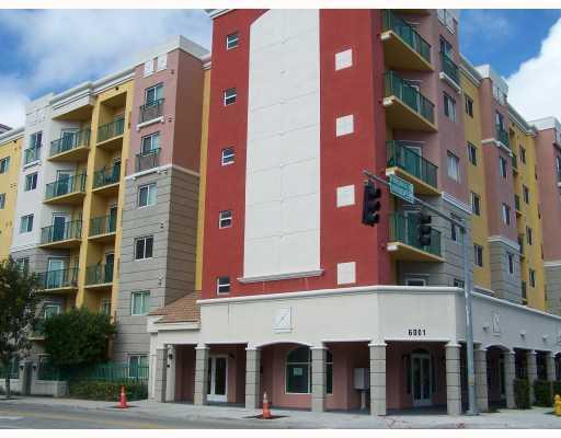6001 Southwest 70th Street, Unit 327 Miami, FL 33143 - Photo 6 of 9