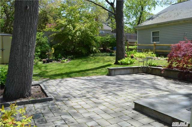 11 Forest Road Rocky Point, NY 11778 - Photo 5 of 20