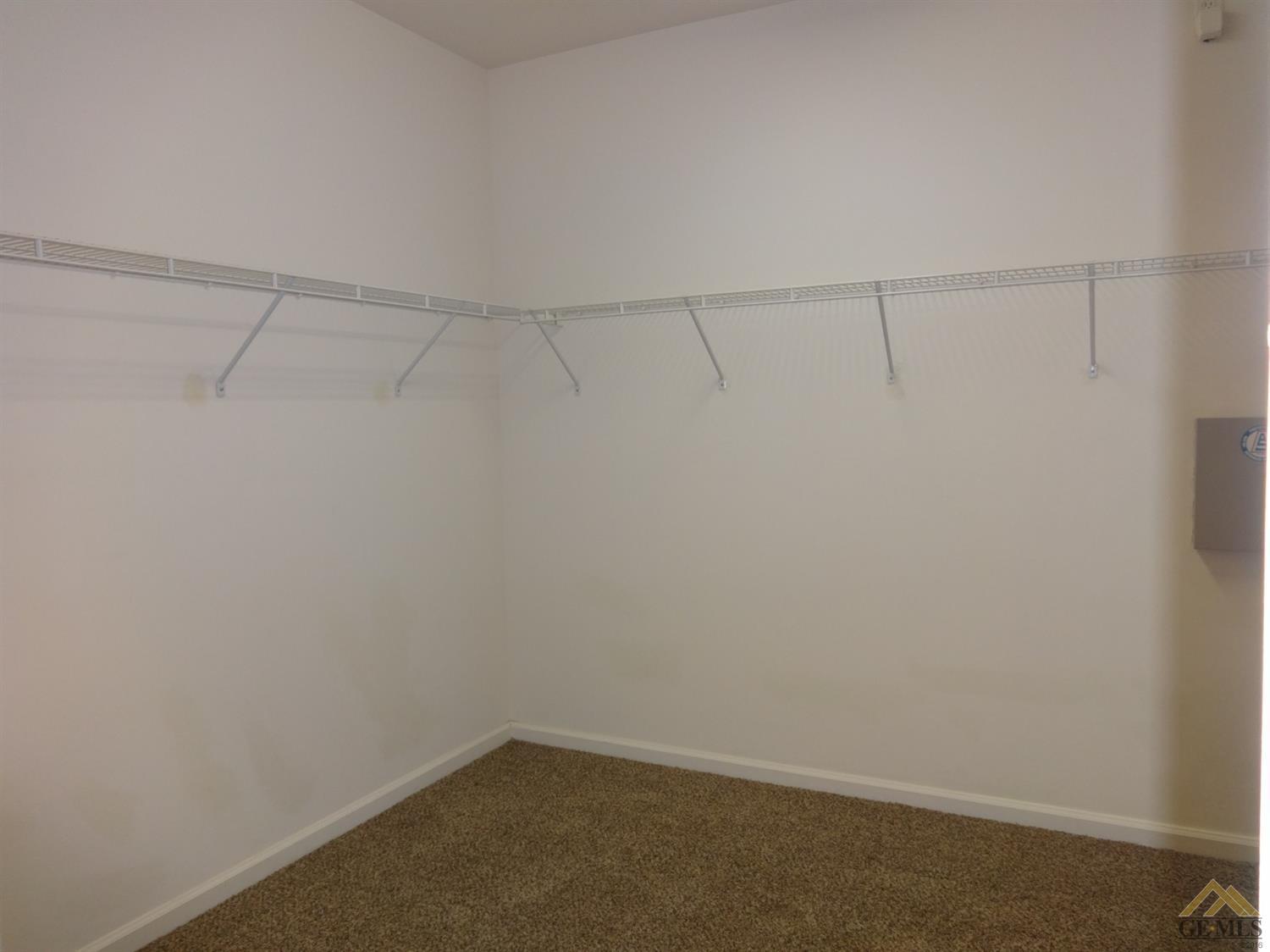 11604 Presidential Road Bakersfield, CA 93312 - Photo 16 of 22 Gallery Image 16