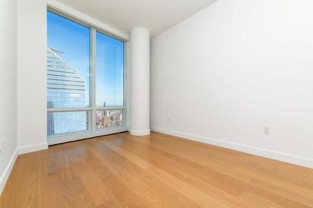 $14,300 | 15 Hudson Yards, Unit ST 77F | Hudson Yards