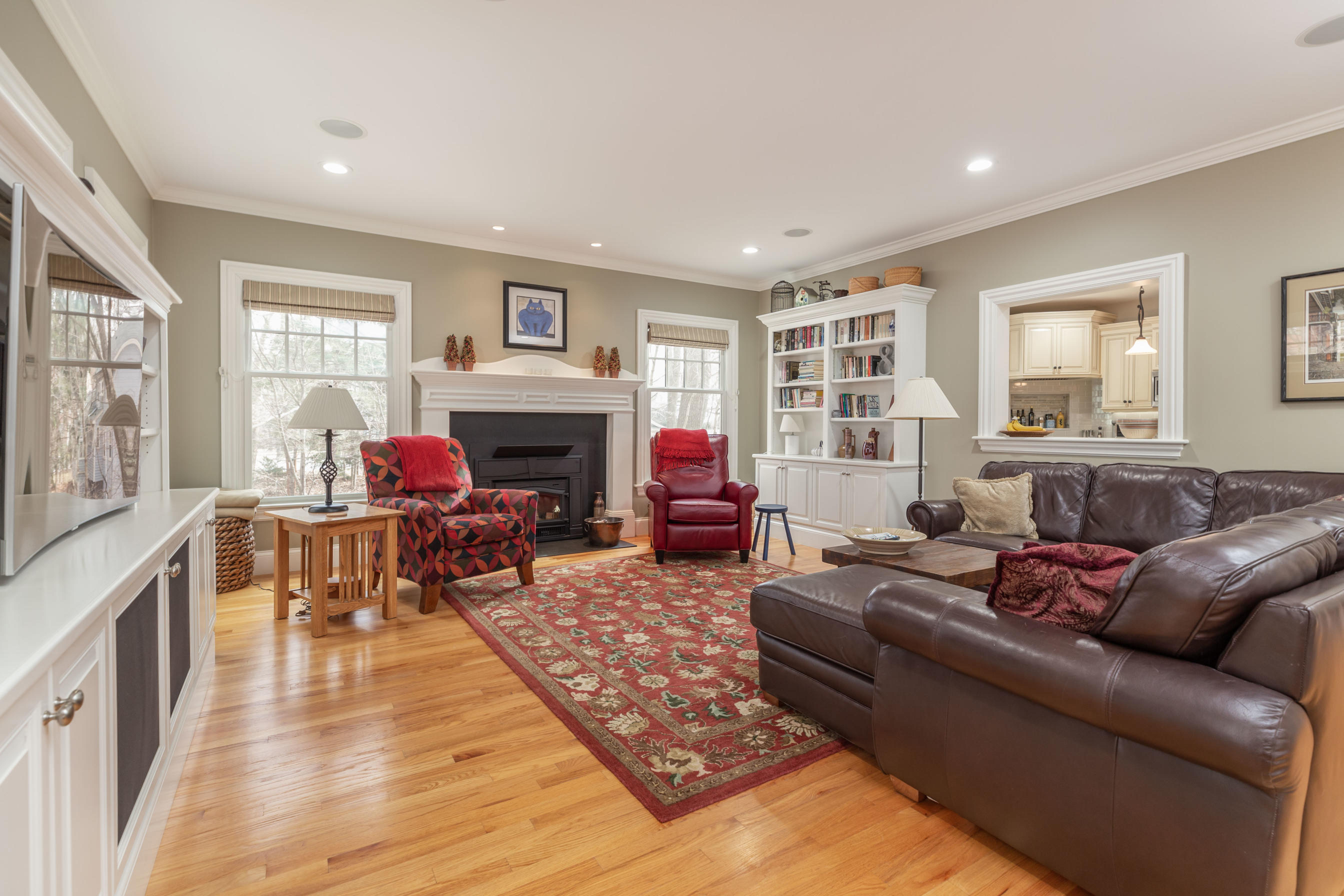 21 Endicott Street Newton, MA 02461 - Photo 16 of 37