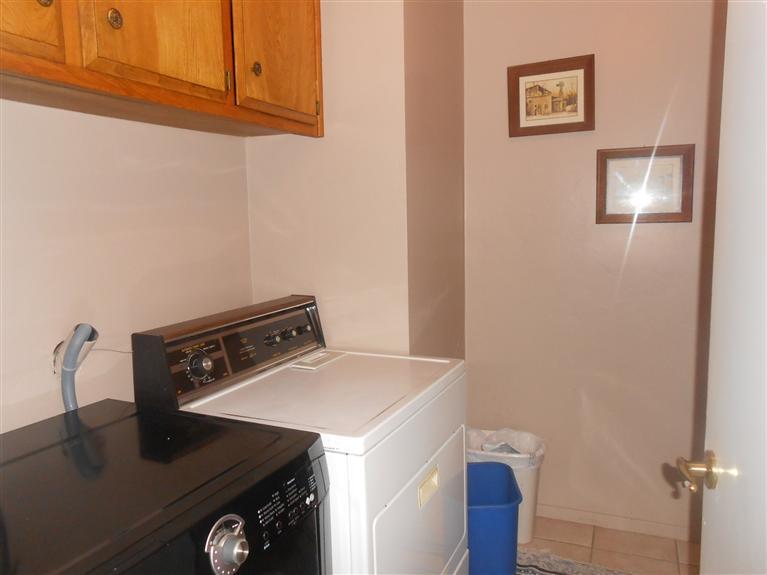 7508 Kroll Way Bakersfield, CA 93309 - Photo 7 of 20