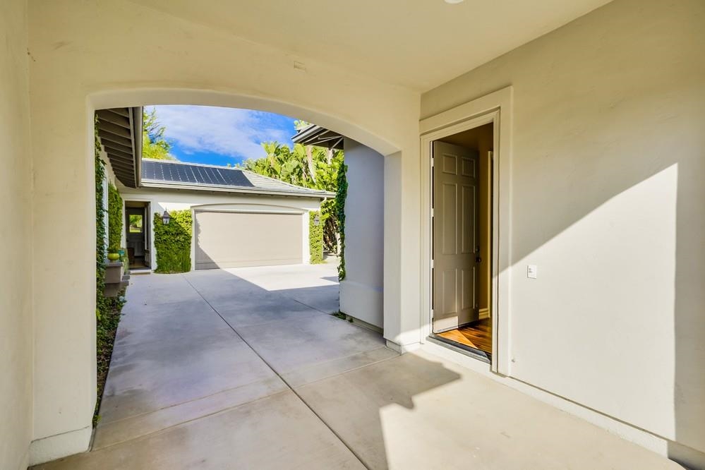 736 Caudor Street Encinitas, CA 92024 - Photo 20 of 25 Casita Entrance