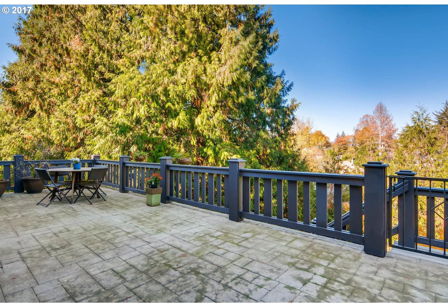 4325 Southwest Primrose Street Portland, OR 97219 - Photo 29 of 32 Gallery Image 29