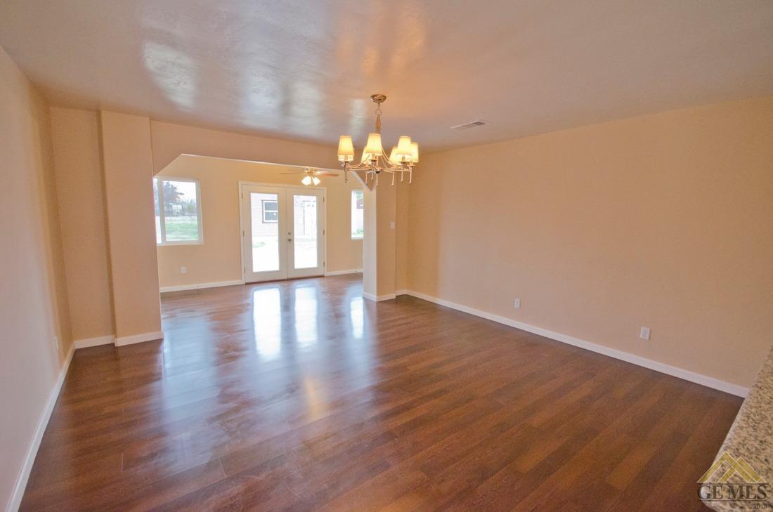 300 McKee Road Bakersfield, CA 93307 - Photo 14 of 34 Gallery Image 14