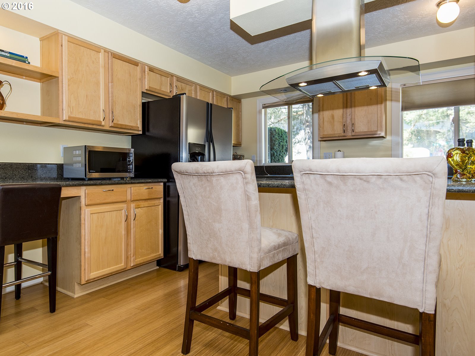 3620 Southwest Multnomah Boulevard Portland, OR 97219 - Photo 10 of 32 Gallery Image 10