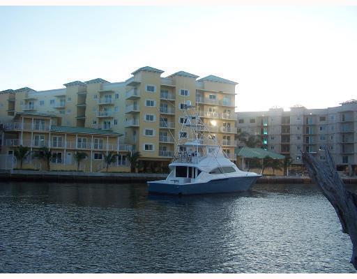 2475 Northwest 16th St Road, Unit 510 Miami, FL 33125 - Photo 1 of 16 Gallery Image 1
