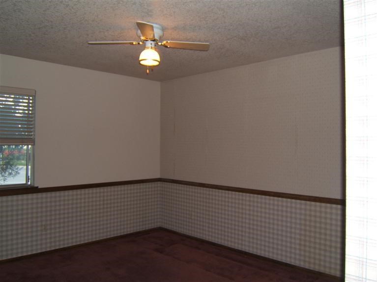 17898 Ohna Road Apple Valley, CA 92307 - Photo 9 of 42