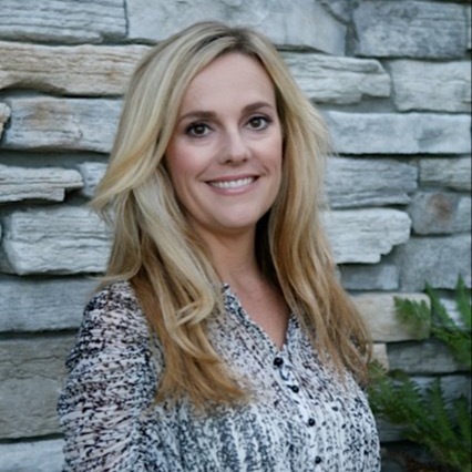 Janna Chestnut, Agent in  - Compass