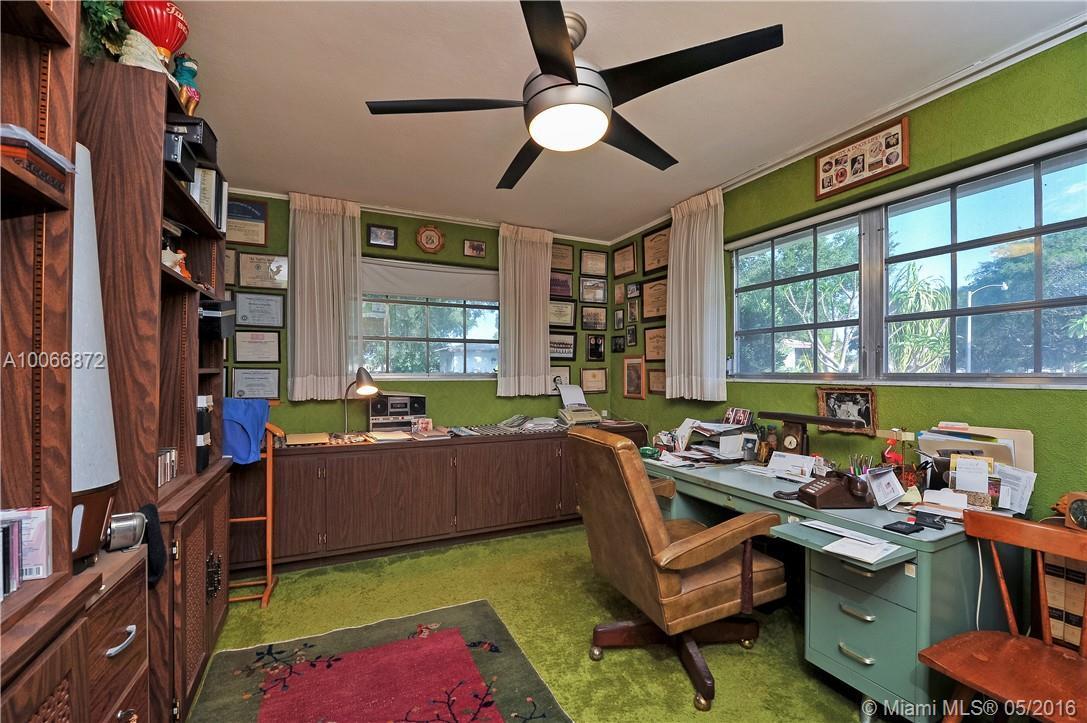 3323 West Park Road Hollywood, FL 33021 - Photo 20 of 35