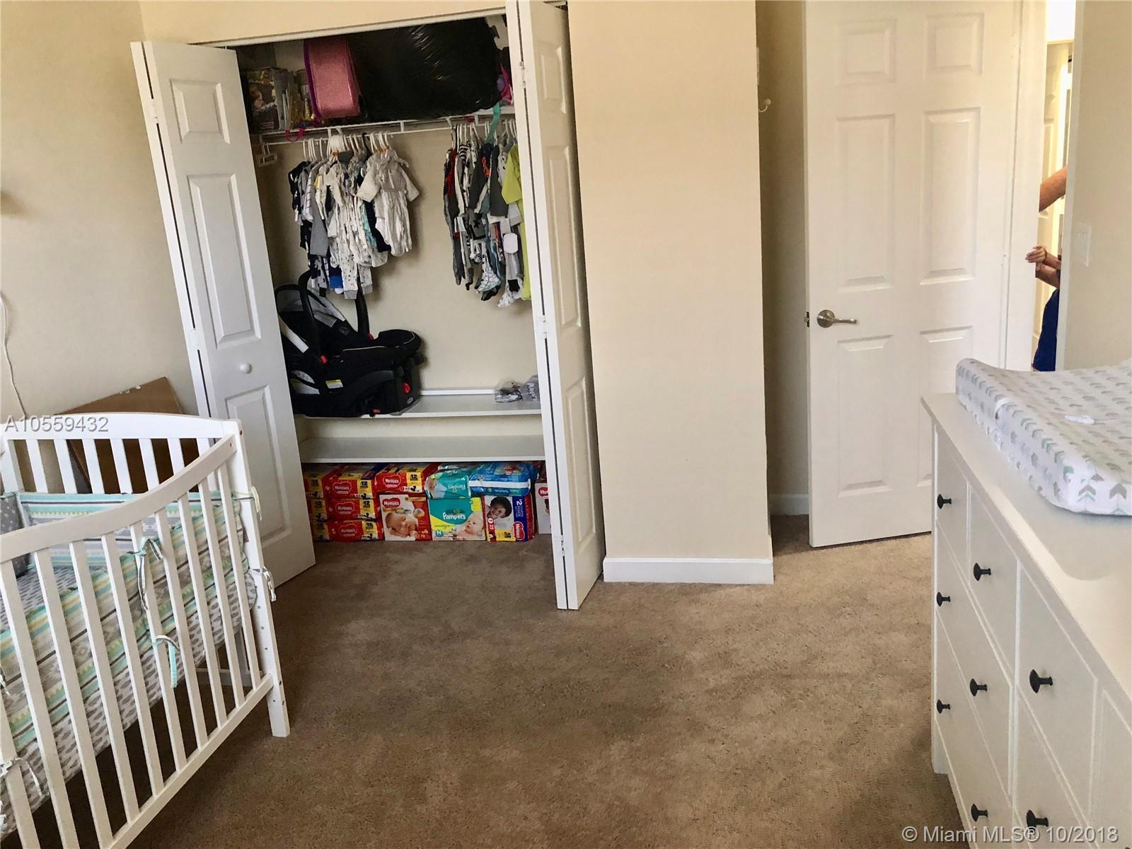 17035 Southwest 96th Street Miami, FL 33196 - Photo 17 of 20