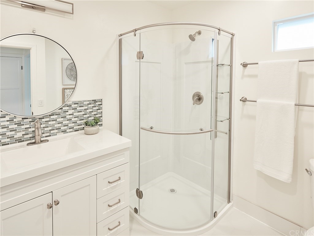 747 Center Street El Segundo, CA 90245 - Photo 18 of 20