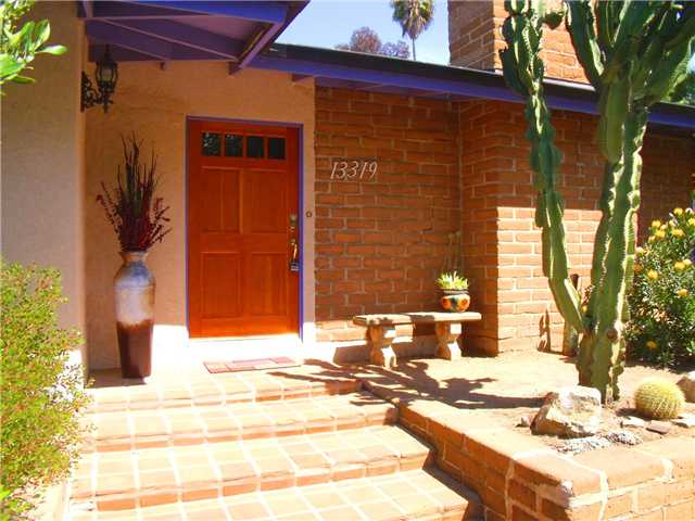 13319 Stone Canyon Road Poway, CA 92064 - Photo 3 of 22 Welcome Home !