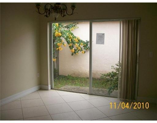 15439 Southwest 141st Street Miami, FL 33196 - Photo 7 of 8