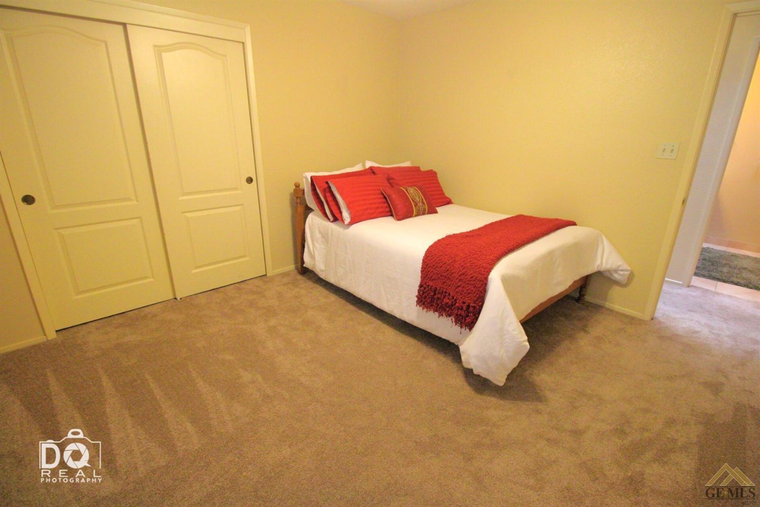 1813 Jenkins Road Bakersfield, CA 93314 - Photo 17 of 30 Gallery Image 17