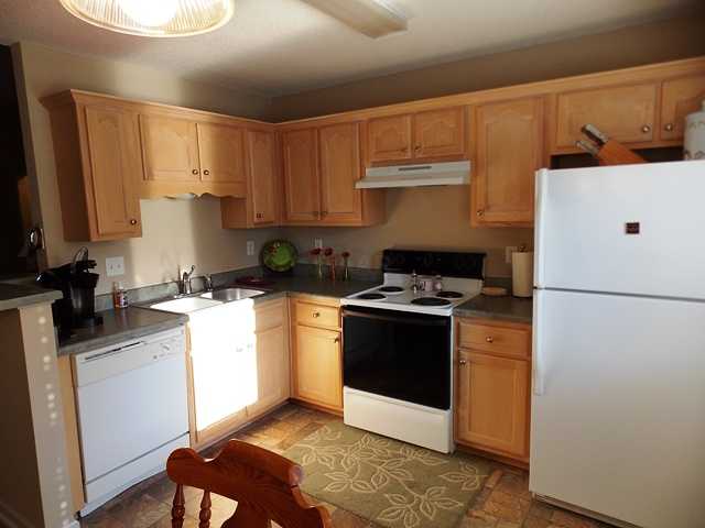 2806 Breezy Ridge Trail Memphis, TN 38016 - Photo 10 of 18 Gallery Image 10