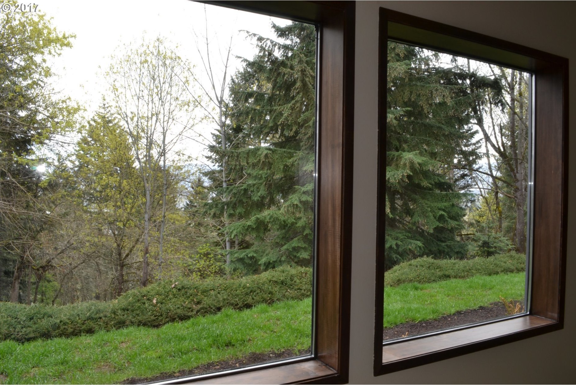 2986 Shute Road Hood River, OR 97031 - Photo 16 of 32 Gallery Image 16