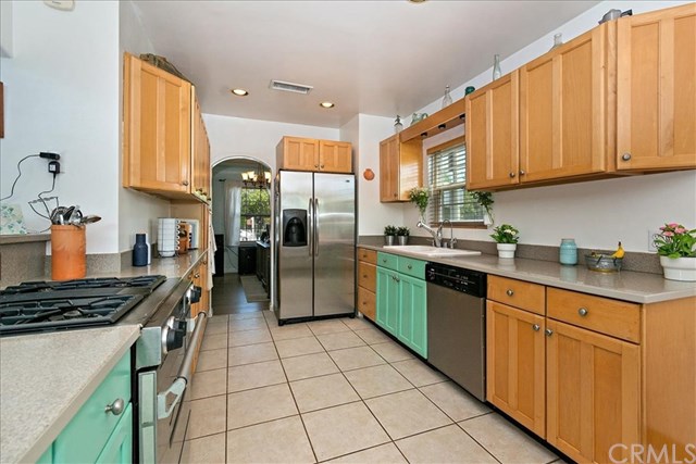 601 Manila Avenue Long Beach, CA 90814 - Photo 10 of 27